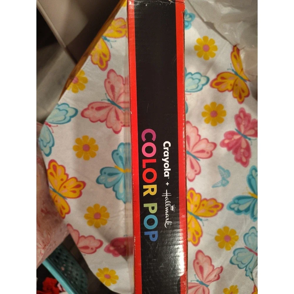 Crayola + Hallmark Color Pop Birthday Party Table Decoration Pack, Kids